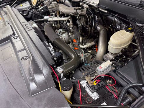 Used 2015 Chevrolet Silverado 2500 LTZ w/ Duramax Plus Package AWD/4WD image 94