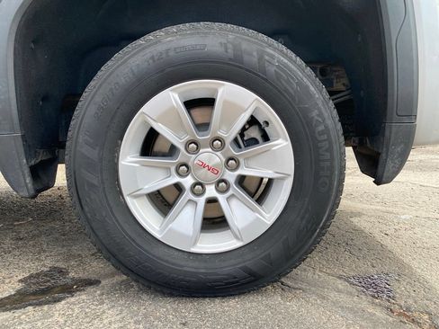 Used 2019 GMC Sierra 1500 SLE w/ SLE Value Package RWD image 18