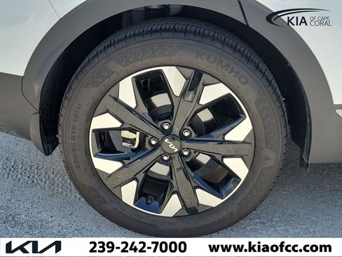 Certified 2024 Kia Sportage X-Line AWD/4WD image 8