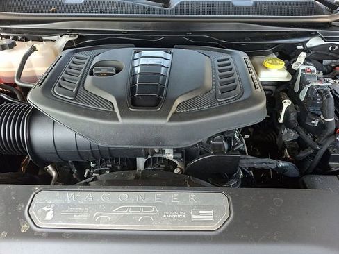 Used 2024 Jeep Wagoneer Series II w/ Flexible Seating Group RWD image 29