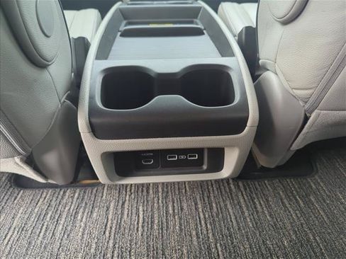 Used 2024 Honda Odyssey Elite image 22