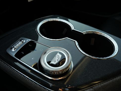 Used 2026 Cadillac Optiq Sport 1 image 21