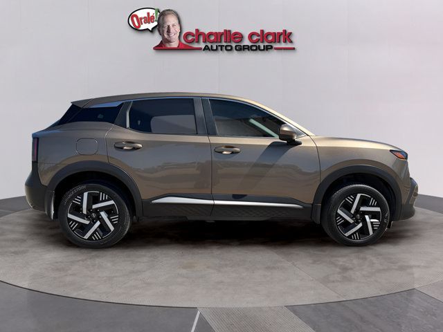 Certified 2025 Nissan Kicks SV FWD image 6