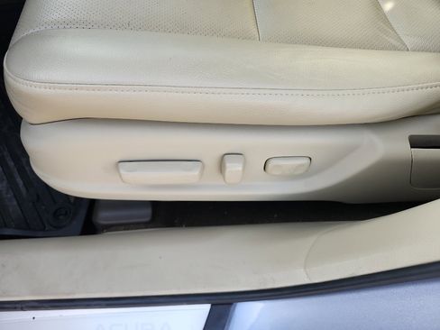 Used 2013 Acura RDX Tech Pkg image 19