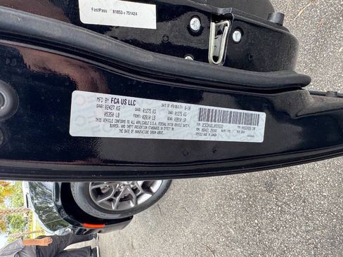 Used 2018 Dodge Charger GT AWD/4WD image 51