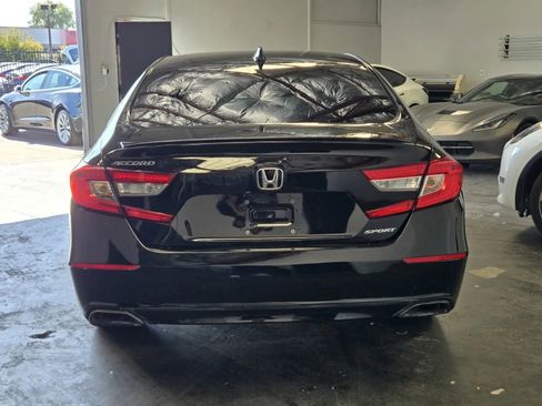 Used 2020 Honda Accord Sport image 3