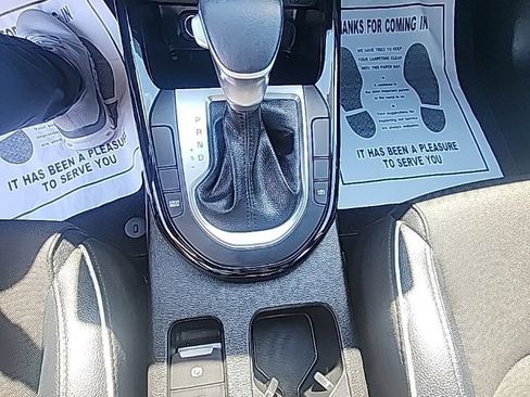 Used 2024 Kia Forte GT-Line w/ GT-Line Premium Package FWD image 18