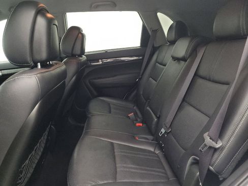 Used 2014 Kia Sorento LX w/ Premium Package FWD image 18