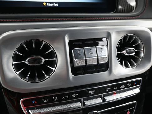 Used 2021 Mercedes-Benz G 550 image 25