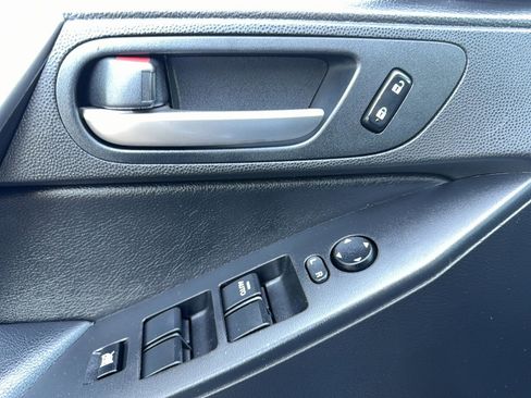 Used 2010 MAZDA MAZDA3 s Grand Touring FWD image 14