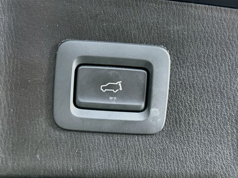Used 2025 MAZDA CX-5 AWD 2.5 S w/ Preferred Package image 32