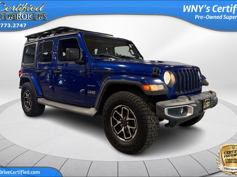 Used 2019 Jeep Wrangler Unlimited Sahara AWD/4WD image 3