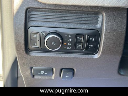 New 2026 Ford F250 King Ranch w/ Chrome Package image 21