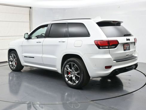 Used 2018 Jeep Grand Cherokee SRT w/ Trailer Tow Group IV AWD/4WD image 24