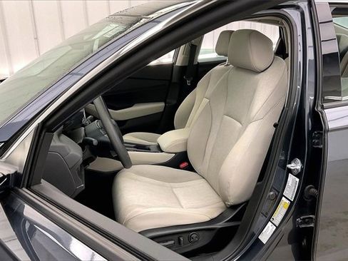 Certified 2023 Honda Accord EX image 8