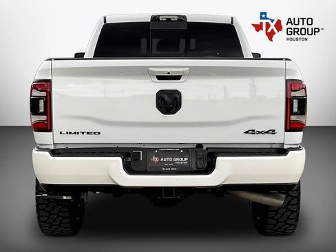 Used 2024 RAM 2500 Limited AWD/4WD image 7