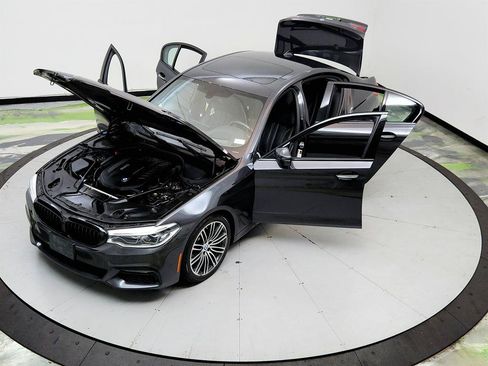 Used 2017 BMW 540i xDrive AWD/4WD image 37