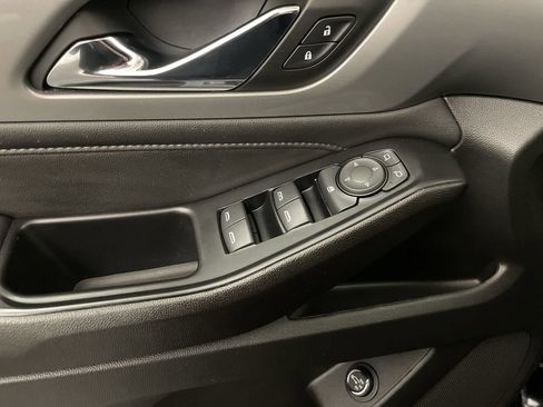 Used 2023 Chevrolet Traverse LT w/ LPO, Floor Liner Package image 14