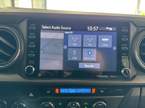 Certified 2020 Toyota Tacoma TRD Off-Road w/ TRD Premium Off Road Package AWD/4WD image 28
