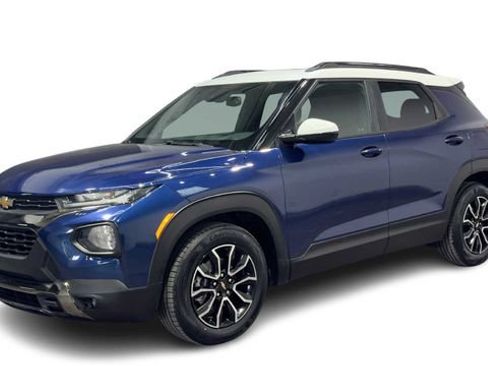 Used 2022 Chevrolet TrailBlazer ACTIV w/ Sun and Liftgate Package FWD image 5