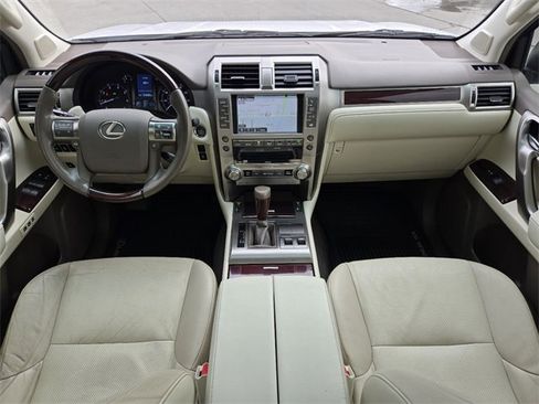 Used 2018 Lexus GX 460 460 image 2