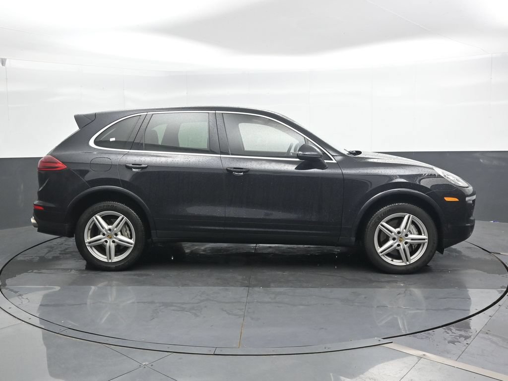 Used 2017 Porsche Cayenne S AWD/4WD image 4