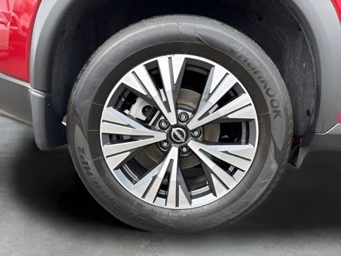 Used 2023 Nissan Rogue SV w/ SV Premium B Package AWD/4WD image 36