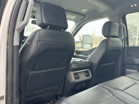 Certified 2024 Ford F250 Lariat w/ Lariat Ultimate Package image 13