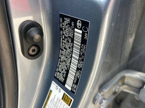 Used 2021 Toyota Corolla LE FWD image 10