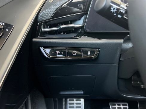 Used 2023 Kia Niro Wave image 30