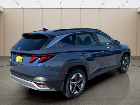 New 2026 Hyundai Tucson SEL FWD image 3