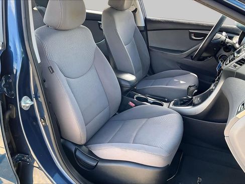 Used 2015 Hyundai Elantra SE FWD image 8
