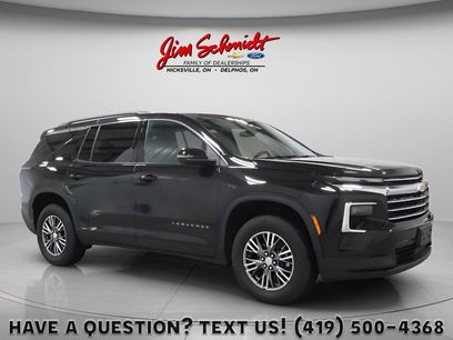 Used 2024 Chevrolet Traverse LT