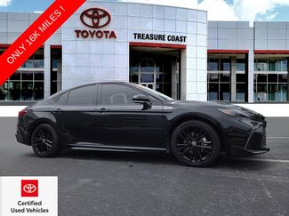 Used 2025 Toyota Camry SE FWD video 1