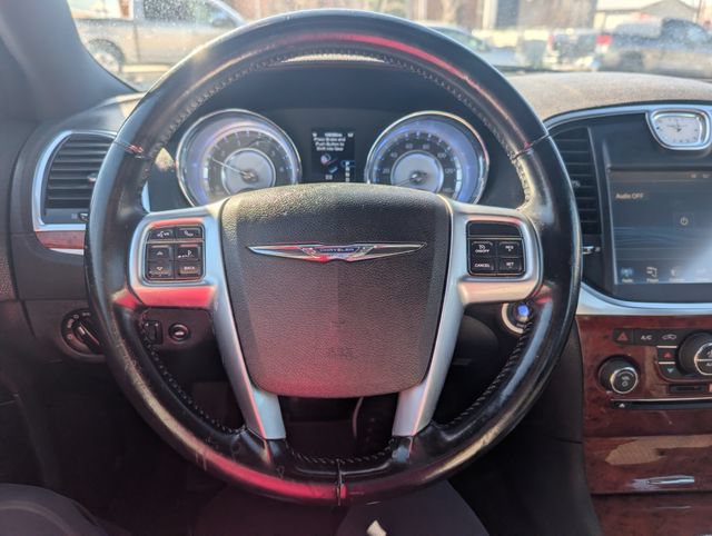 Used 2012 Chrysler 300 RWD image 10