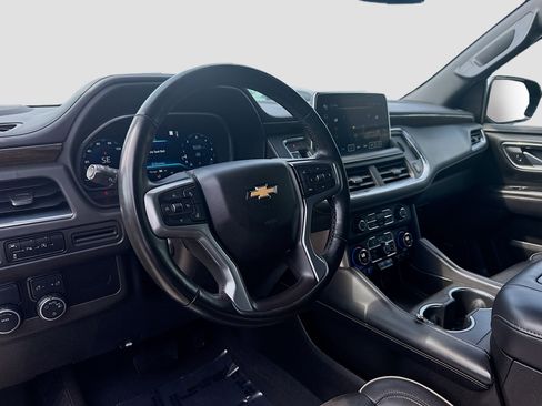 Used 2023 Chevrolet Tahoe Premier RWD image 7