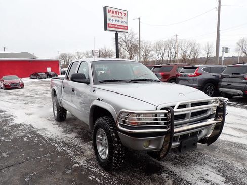 Used 2002 Dodge Dakota Sport image 1
