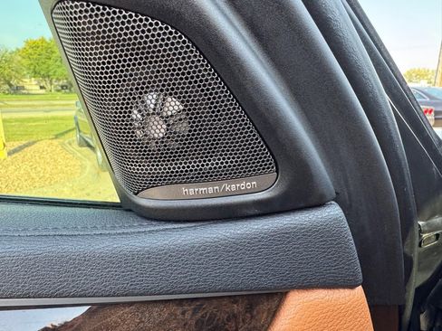 Used 2018 BMW X6 w/ Sports Activity Package image 20