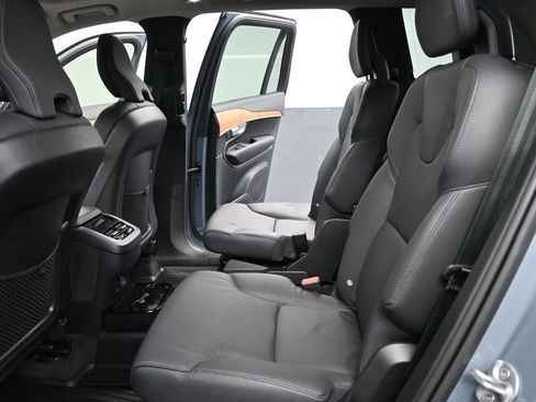 Used 2023 Volvo XC90 B6 Plus AWD/4WD image 14