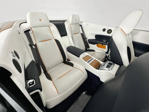 Certified 2016 Rolls-Royce Dawn image 26