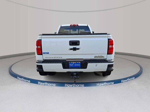 Used 2018 Chevrolet Silverado 3500 High Country w/ Duramax Plus Package image 5