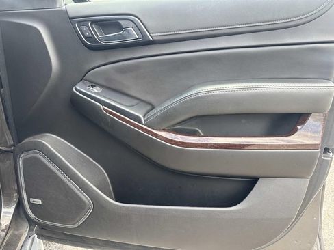 Used 2019 GMC Yukon SLT w/ HD Trailering Package RWD image 14