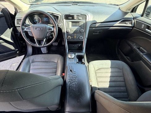 Used 2018 Ford Fusion S w/ Equipment Group 101A FWD image 7