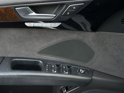 Used 2015 Audi A8 L 3.0T w/ Premium Package image 11