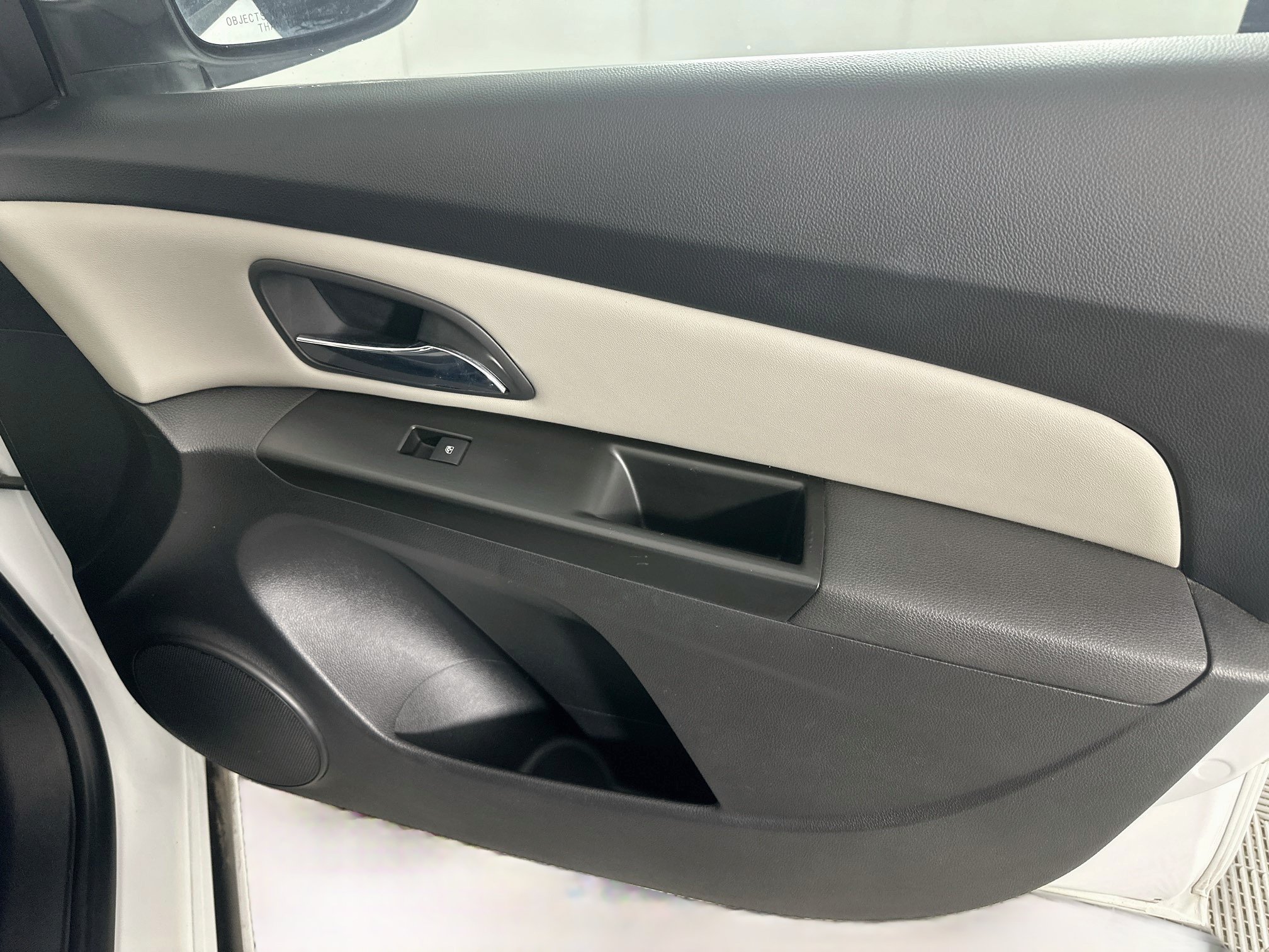 Used 2014 Chevrolet Cruze LS FWD image 28