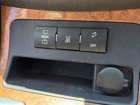 Used 2012 Buick Enclave Convenience AWD/4WD image 17