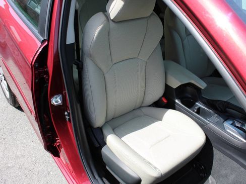 Used 2022 Subaru Impreza 2.0i image 8