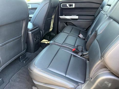 Certified 2024 Ford Explorer XLT w/ Equipment Group 202A AWD/4WD image 10