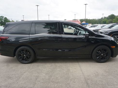 Used 2024 Honda Odyssey Sport image 26