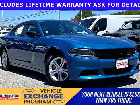 Used 2023 Dodge Charger SXT w/ Cold Weather Package RWD image 1